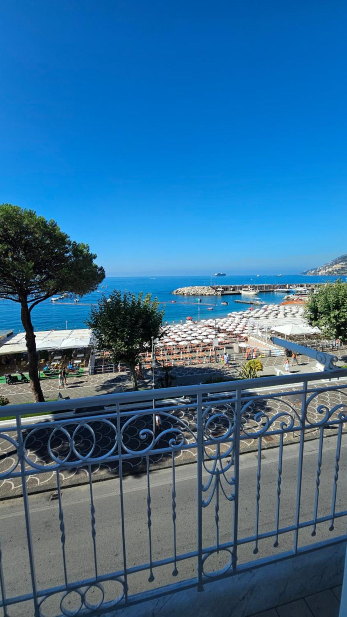 מאיורי Galene - Beachfront In Costa D'Amalfi מראה חיצוני תמונה
